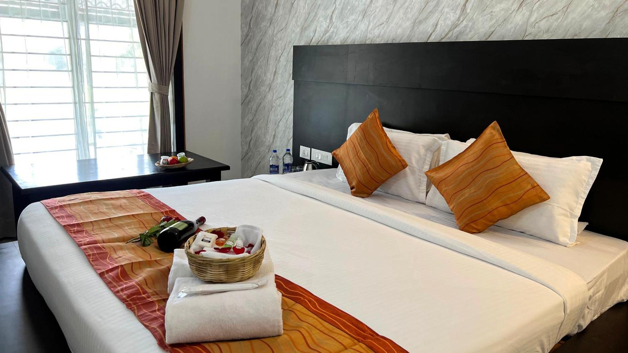 Forest Meadows Resort -Swiss In Салем Екстериор снимка